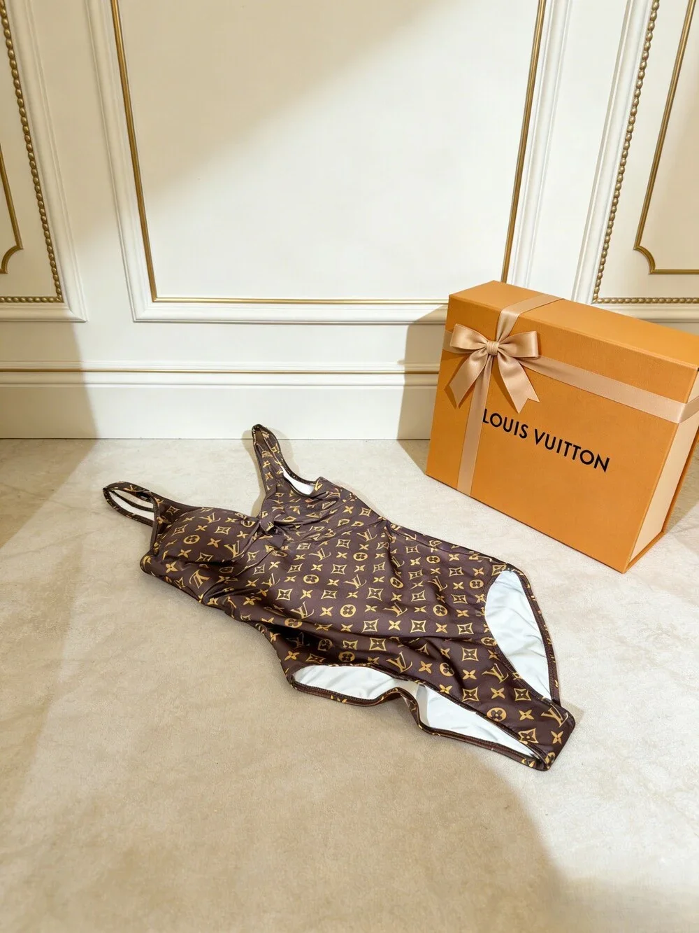 LV Classic Monogram One Piece Swimsuit - Picture 5 of 6